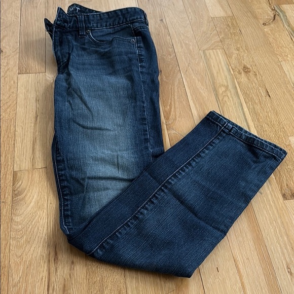 Ann Taylor LOFT Women’s Blue Modern Straight Jeans Size 4 - Picture 1 of 4